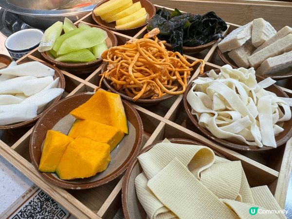 這鍋重慶芈重山老火鍋，簡直將「人間值得」四個字直接寫在滾燙的...