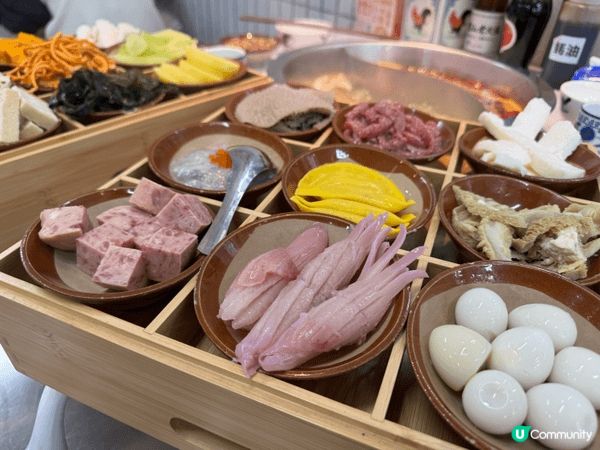 這鍋重慶芈重山老火鍋，簡直將「人間值得」四個字直接寫在滾燙的...