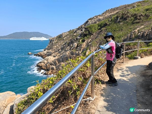 石澳大頭洲，簡單輕鬆就能到，有著無敵海景，三五知己在此吹吹海...