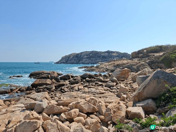 石澳大頭洲，簡單輕鬆就能到，有著無敵海景，三五知己在此吹吹海...