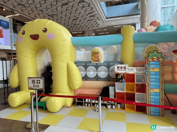 放假帶女兒來到 iSQUARE 的珍珍薯片天地，簡直是放電天...