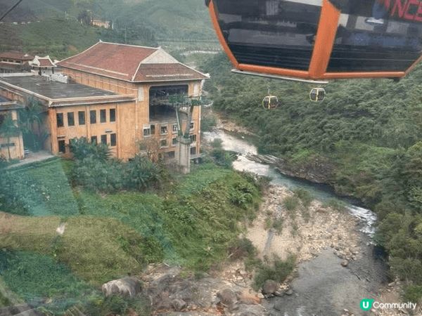 Ba Na Hills是一座頂級避暑度假聖地與超大型主題樂園...