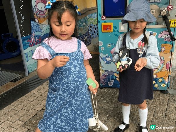 海洋公園內設有多個Sanrio打卡位，孩子們都很喜歡，在場亦...