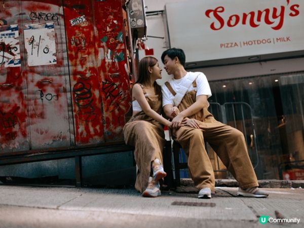 上面係Dior Cafe 我覺得Sanrio都可以整多啲限定...
