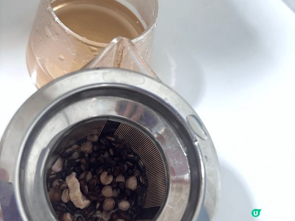 今次介紹嘅係「去濕五味茶」，能去濕健脾。材料包括：山藥、茯苓...