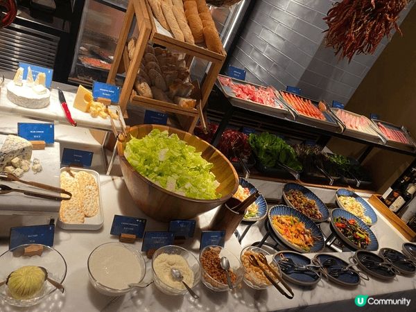 麗晶酒店港畔餐廳自助餐整體表現絕對令我驚喜，無論環境、食物賣...