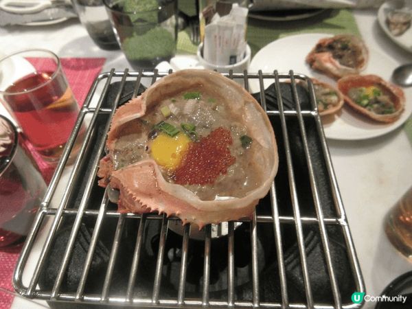 九龍東皇冠假日酒店♡星幕Cielo♡，坐擁無敵景觀，餐廳坐落...