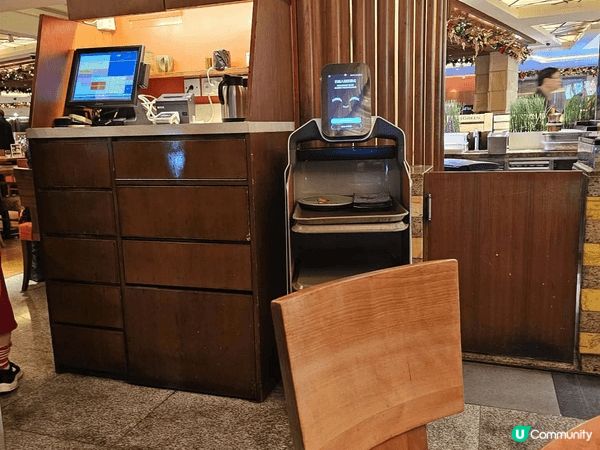 九龍香格里拉大酒店(Café Kool咖啡廳)以豐盛的國際美...