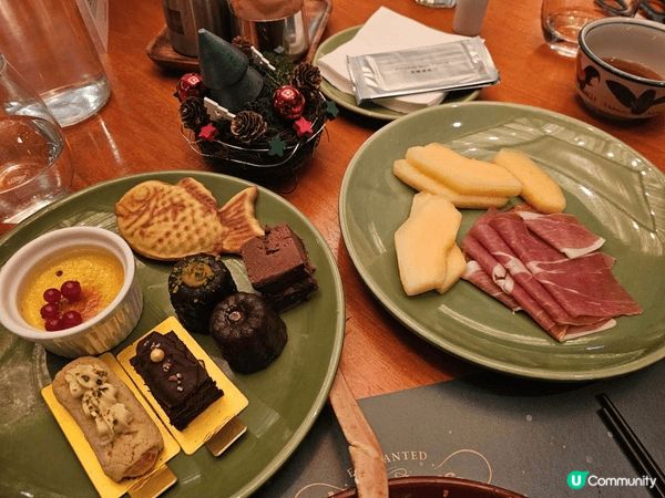 九龍香格里拉大酒店(Café Kool咖啡廳)以豐盛的國際美...