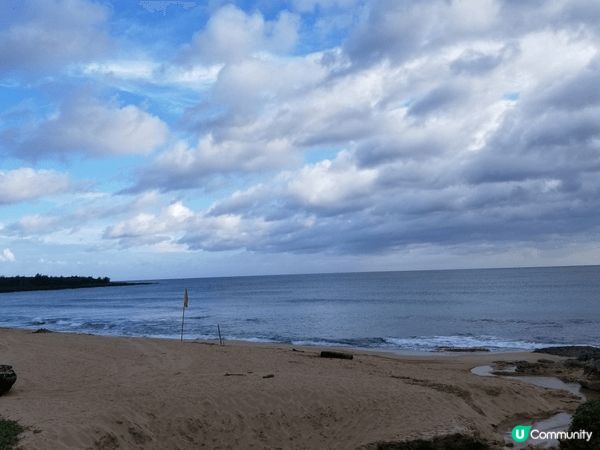 某年夏季去台灣，結果旅程中途遇颱風，最終當日只可到室內，我們...