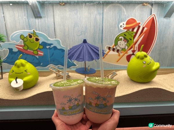 於新加坡首次品嘗Mr Coconut嘅椰汁飲品，十分清甜美味...