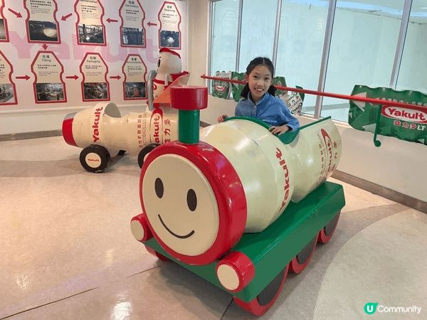 如何讓自己跟女兒的童年回憶接軌？ ！就係去參觀益力多廠啦。