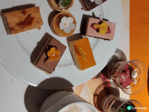 香港機場藝廊咖啡室（Gallery Cafe）午市自助餐，絕...