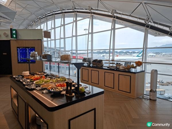 ✈️香港國際機場Kyra貴賓室體驗分享😍任飲任食自助餐🍴即調...