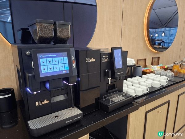 ✈️香港國際機場Kyra貴賓室體驗分享😍任飲任食自助餐🍴即調...