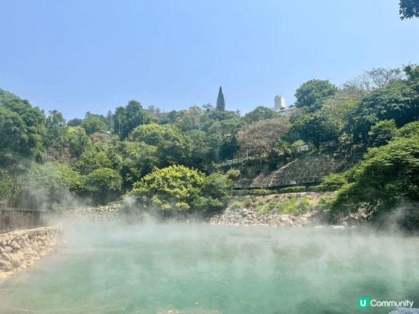 去台北如果只逛市區就太可惜了！這次專程到北投地熱谷，親眼見證...