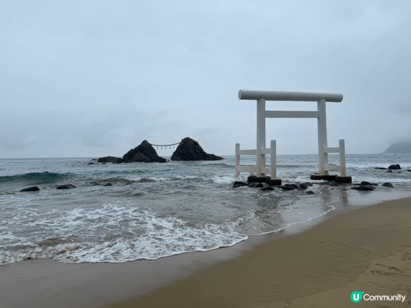 最近去了福岡系島夫婦岩打卡，顧名思義十分適合一對情侶或夫婦前...