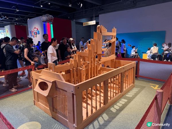 我會推薦去香港科學館，位於3樓的兒童天地絕對可以消磨一整個下...