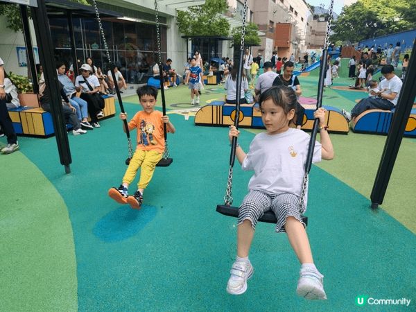 旺角moko商場真是一個親子好地方，商場我有個大型室外遊樂場...