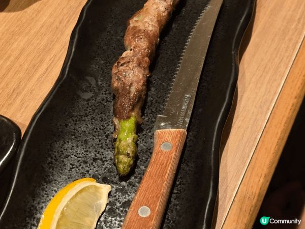我們去了福岡旅行，去了很多地方吃東西，吃了我最喜歡的日本餐