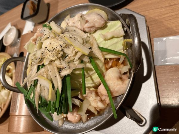 我們去了福岡旅行，去了很多地方吃東西，吃了我最喜歡的日本餐