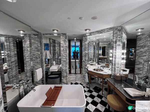 上圖係Rosewoood Hong Kong Hotel. ...