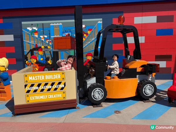 推介韓國legoland, 面積大，適合幼童。重點是大部份設...