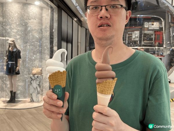 去看反斗奇兵電影去了M+藝術館和吃買一送一雪糕