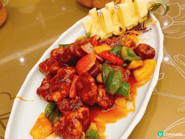 尖沙咀the one酒樓，推介啫生蠔+片皮鴨+咕嚕肉，都好好...