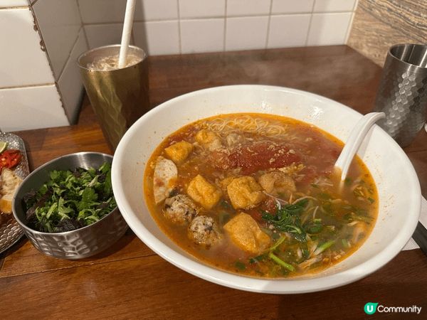 越發地道河內料理真係超級好食 河粉正宗越南味道 而且椰子咖啡...