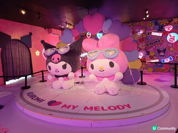 夏天生日入場海洋公園見見熊貓同企鵝,可惜家人沒空一齊去,女女...