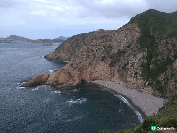 破邊洲是香港是攝影愛好者和行山人士的熱門打卡地點， 地質獨特...