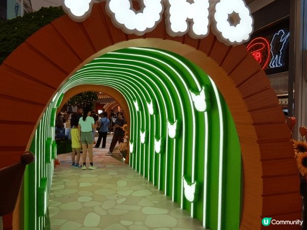 依度係元朗Yoho mall 【Sanrio charact...