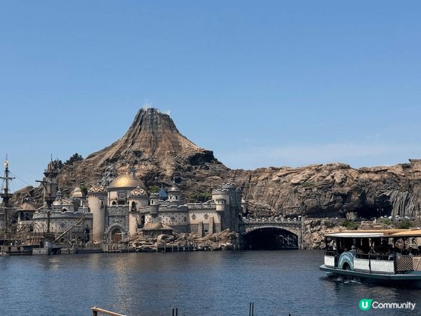 東京廸士尼海洋真的很特別, 給人一個在其他廸士尼樂園感受不到...