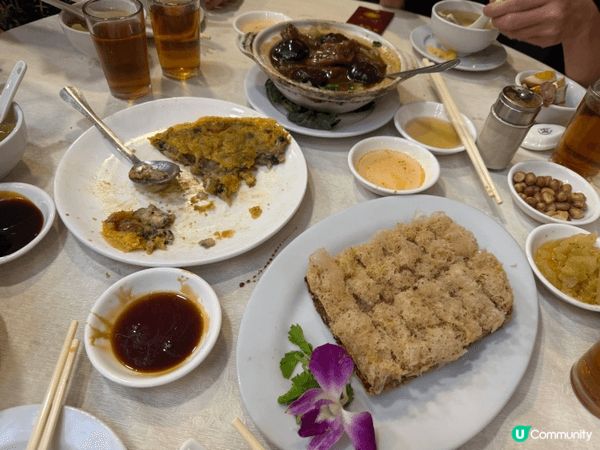 位於九龍城潮州酒家，潮州餸菜好好味道😋及尖沙咀近碼頭⛵️餐廳...
