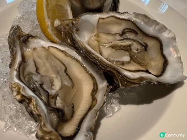 LAB EAT Restaurant & Bar