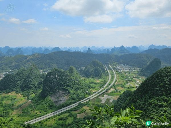 桂林山水甲天下 ,絕對 令人 心曠神怡 風景優美, 未去過嘅...