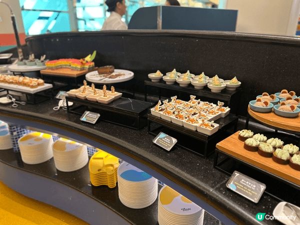 位於香港迪士尼好萊塢酒店的藝彩廚，