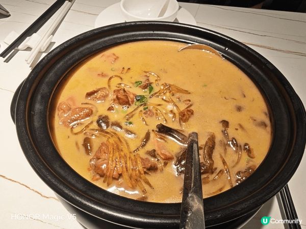 香酥脆卜卜，火辣口味，軟熟包包，非常掛汁，一試難忘，回頭率極...