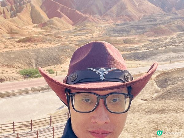 中國西北張掖七彩丹霞地貌為世界自然遺產之一，發育由1.35億...