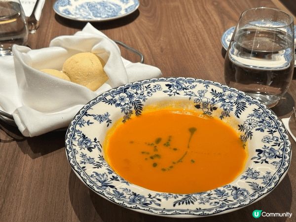 上星期在太古城 Penna 食午餐，整體幾有驚喜。  