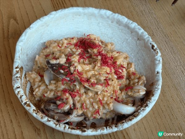 位於牛頭角嘅泰式餐廳，今次試咗佢哋嘅意大利飯同埋泰式烤雞，份...