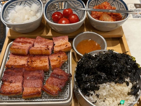 第一張相係元氣壽司，小朋友都好鍾意食壽司！