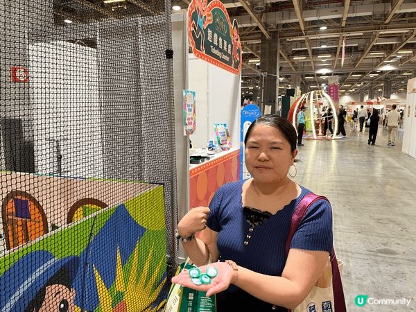 去了澳門金沙物美嘉年華🎡玩遊戲及食美食、行展，好多特價貨品，...