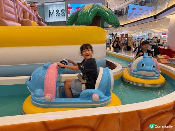 荃新天地Jumptopia充氣樂園設刺激滑梯、彈跳關卡同波波...
