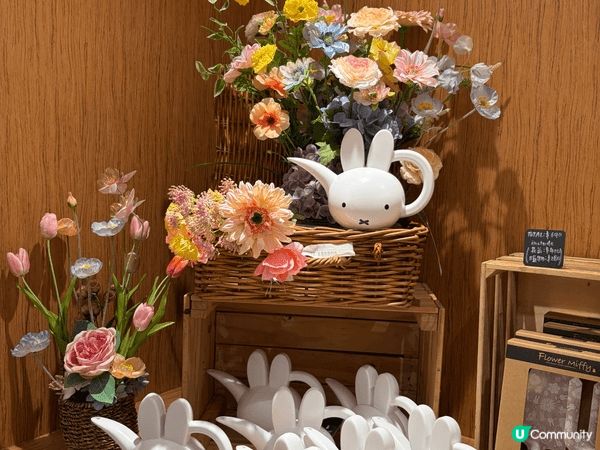 銅鑼灣wwwtc mall 最近有日本花藝主題品牌 Flow...