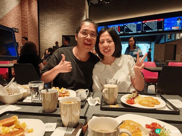 假日最適合同老公一齊去沙田馬場放鬆一下！我哋先挑戰刺激好玩的...
