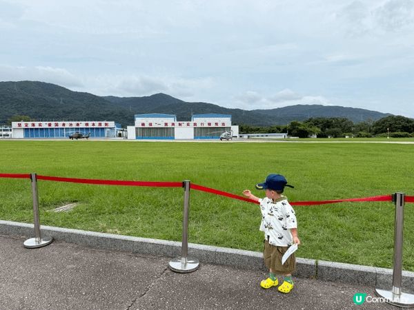 石崗軍營開放日打卡！近距欣賞戰機與軍容風采，精彩表演盡顯守護...