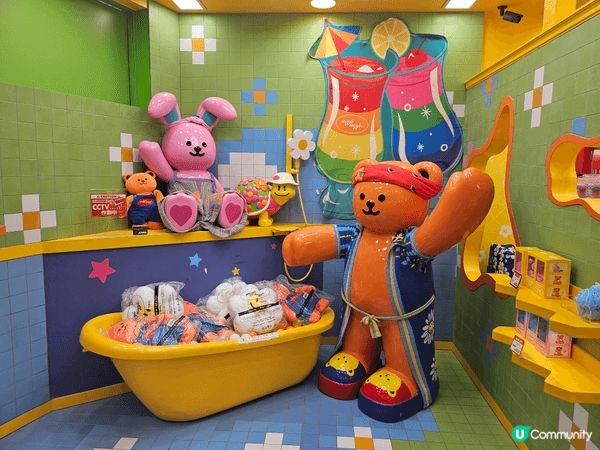 位於日本原宿竹下通嘅Wiggle Wiggle旗艦店店舖係親...