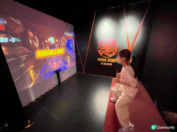 Joypolis 位於啟德體育園區，是一個大型室內運動遊樂設...
